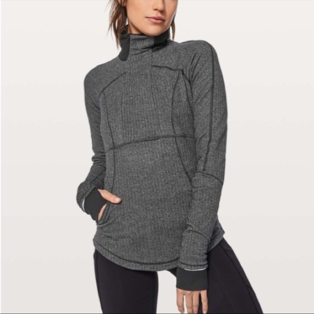 Lululemon Base Runner 1/2 Zip Pullover Gray & Black Size 6